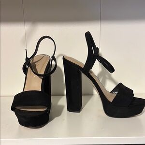 Elegant Black Platform Heels